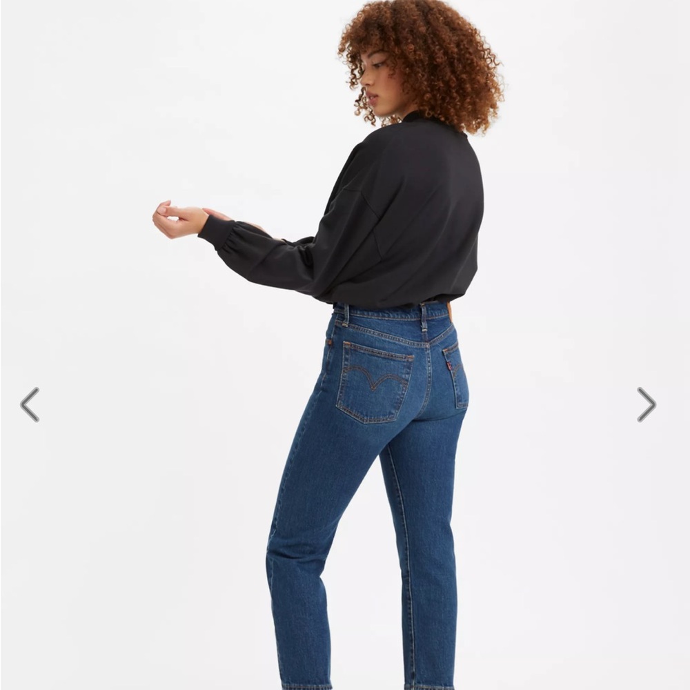 Levi’s Wedgie Straight Jean